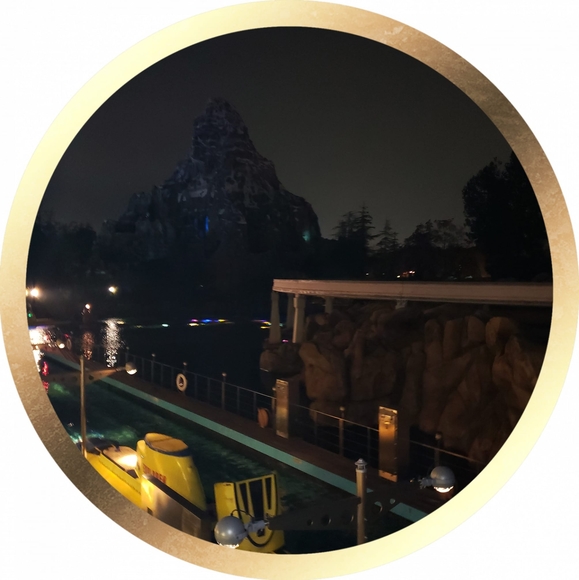 Meet your Posher, Sarah - Picture 1 of 1